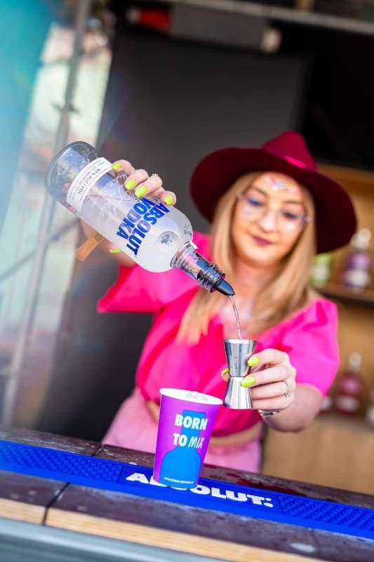Born to Mix, Ready to Shine: The ABSOLUT Festival Experience 